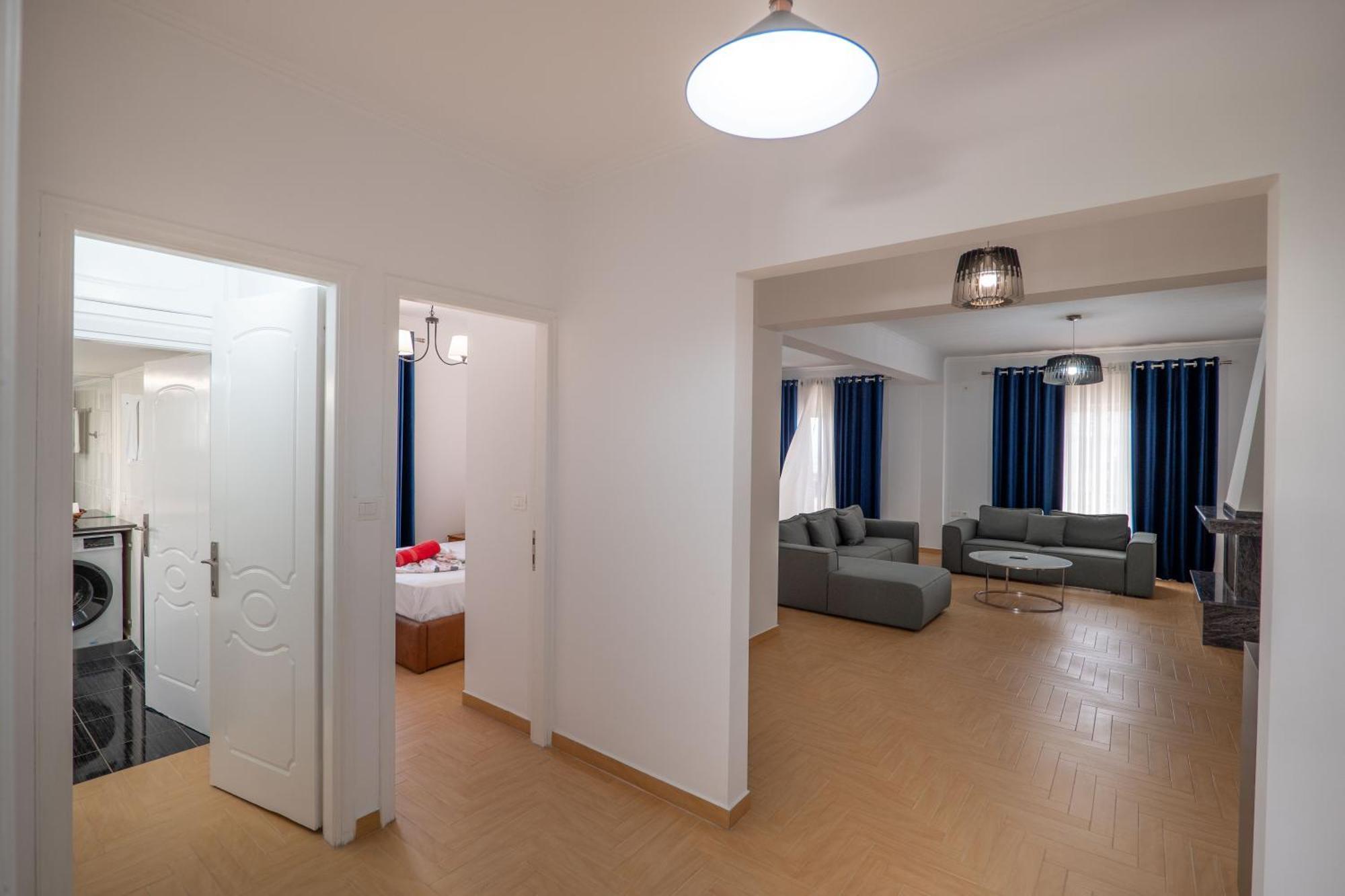 Hoteleks & Hotel