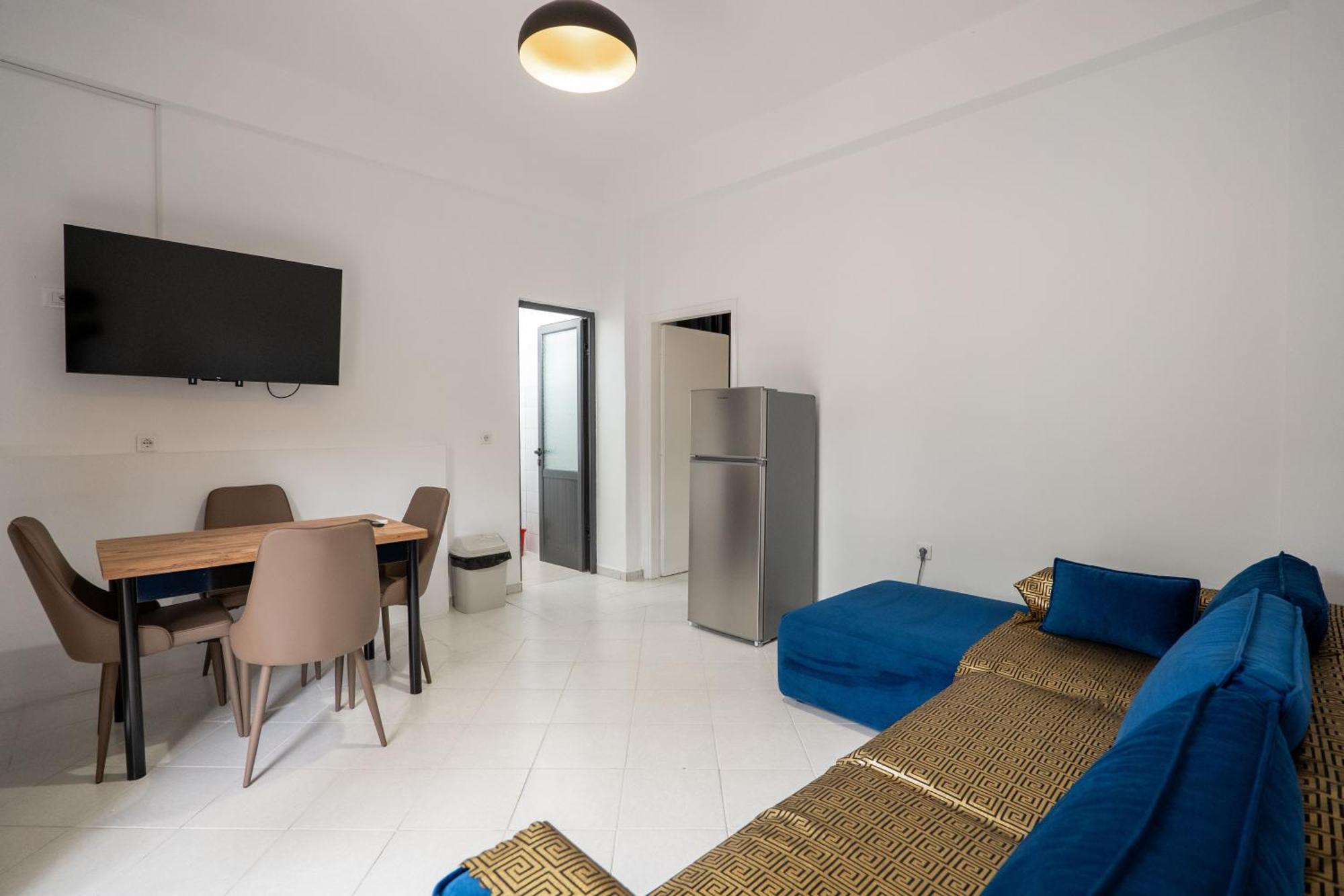 Hoteleks & Hotel Sarande