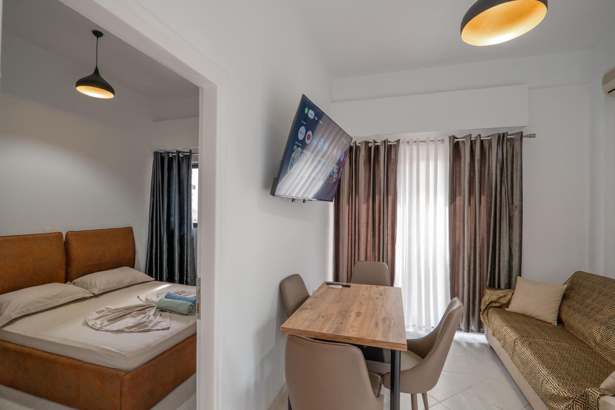 Hotel Hoteleks & Sarande